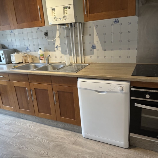  IRINA IMMOBILIER : Appartement | SAINT-ETIENNE (42000) | 85 m2 | 720 € 