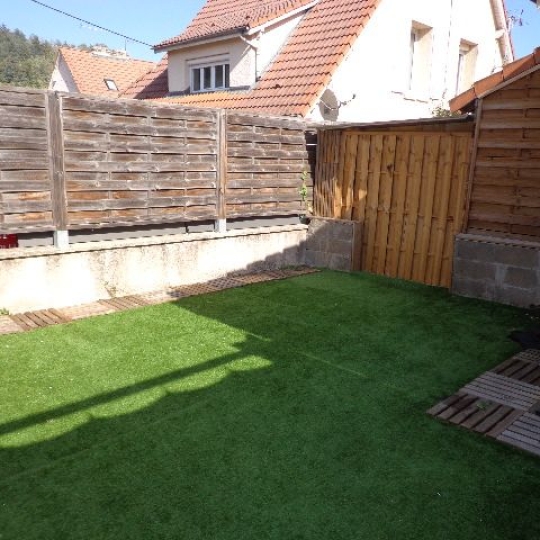  IRINA IMMOBILIER : House | LE CHAMBON-FEUGEROLLES (42500) | 80 m2 | 790 € 