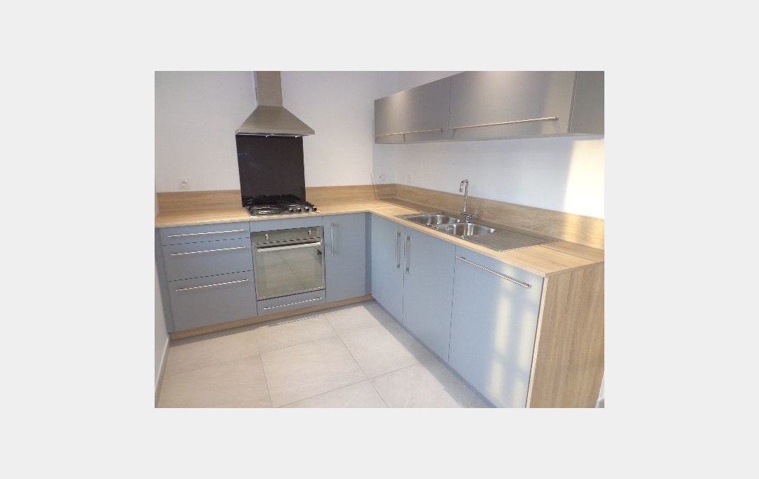 IRINA IMMOBILIER : House | LE CHAMBON-FEUGEROLLES (42500) | 80 m2 | 790 € 