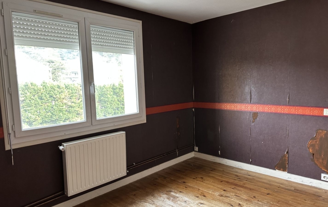 IRINA IMMOBILIER : Appartement | SAINT-ETIENNE (42000) | 55 m2 | 34 000 € 