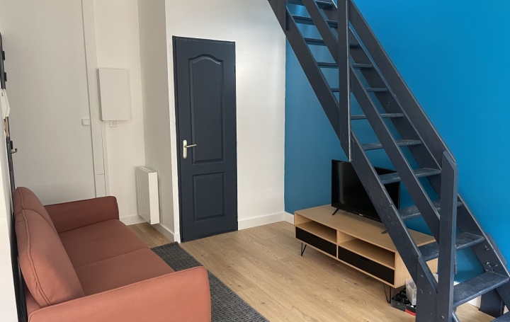 Appartement P2 SAINT-ETIENNE 35 m2 550 € Appartement P2 SAINT-ETIENNE 35 m2 550 €